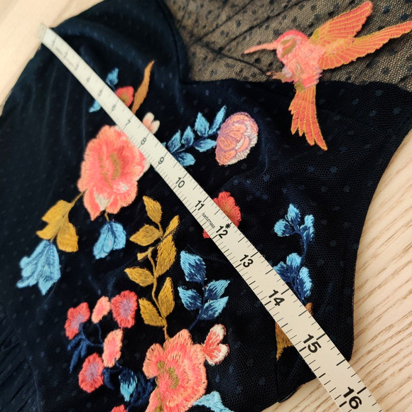 Sundance Kiera Hummingbird Midi Dress Size 4P Floral Embroidered Mesh Event $398 - Picture 13 of 16
